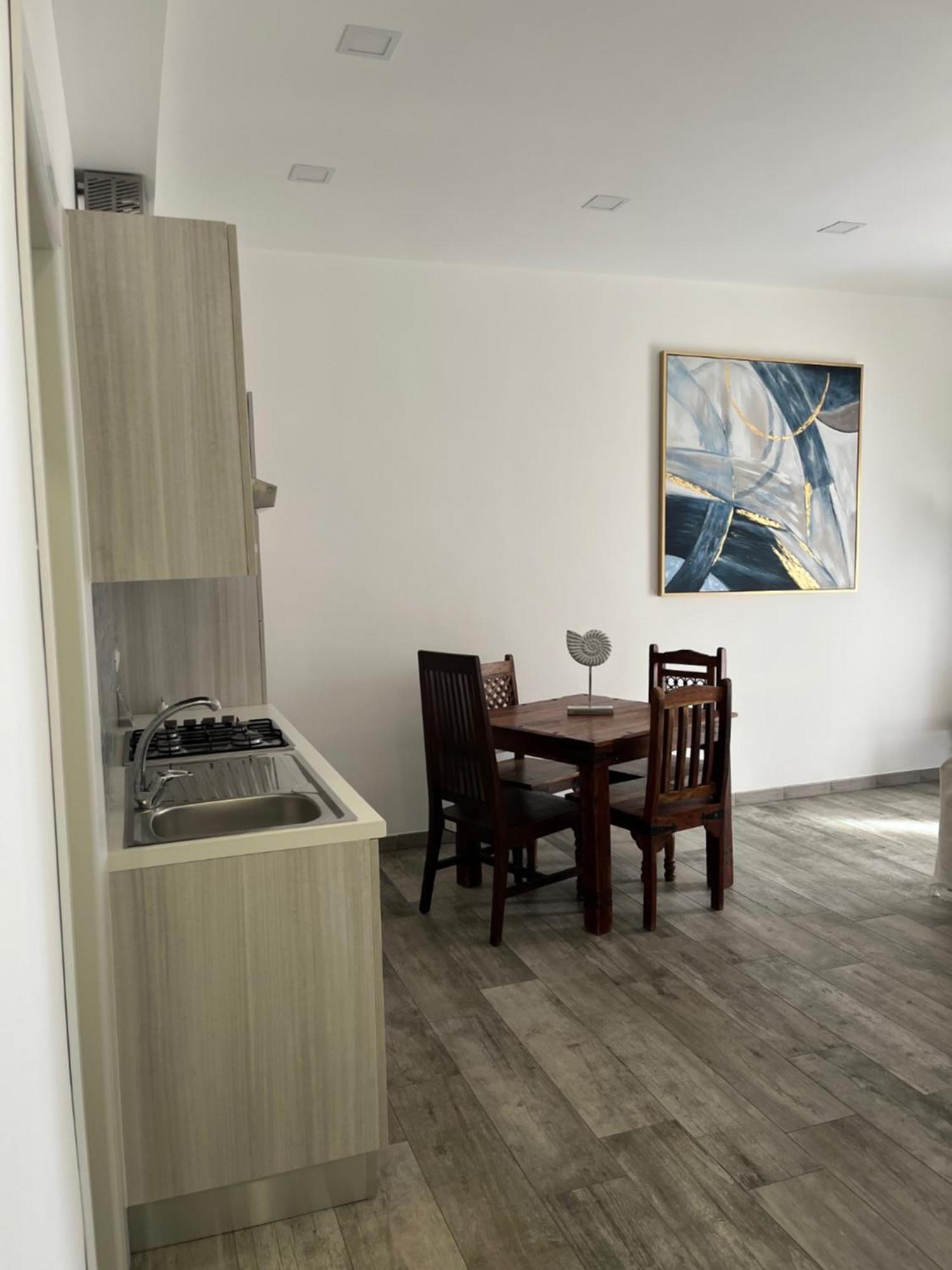 Kennedy Family Apts Альгеро Номер фото